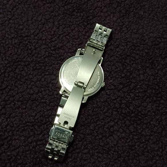 FOSSIL Lexie Luther BQ3568 Silver Watch - Picture 4 of 4